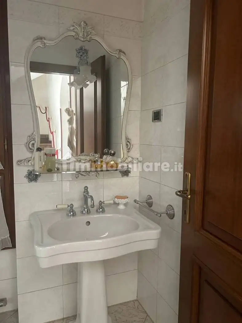 Villa unifamiliare Generale Dalla Chiesa No Number, Casarile - foto 5