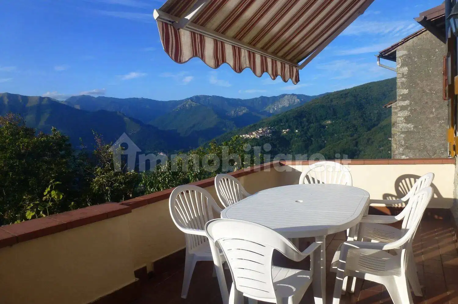 Casa indipendente in vendita a Bagni di Lucca