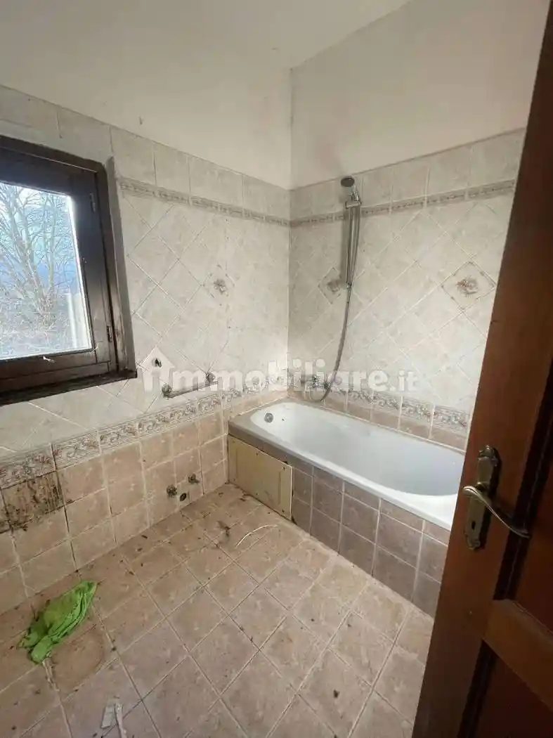 Quadrilocale Fondo Costa, 20, Piano Di Coreglia Ghivizzano, Coreglia Antelminelli - foto 5