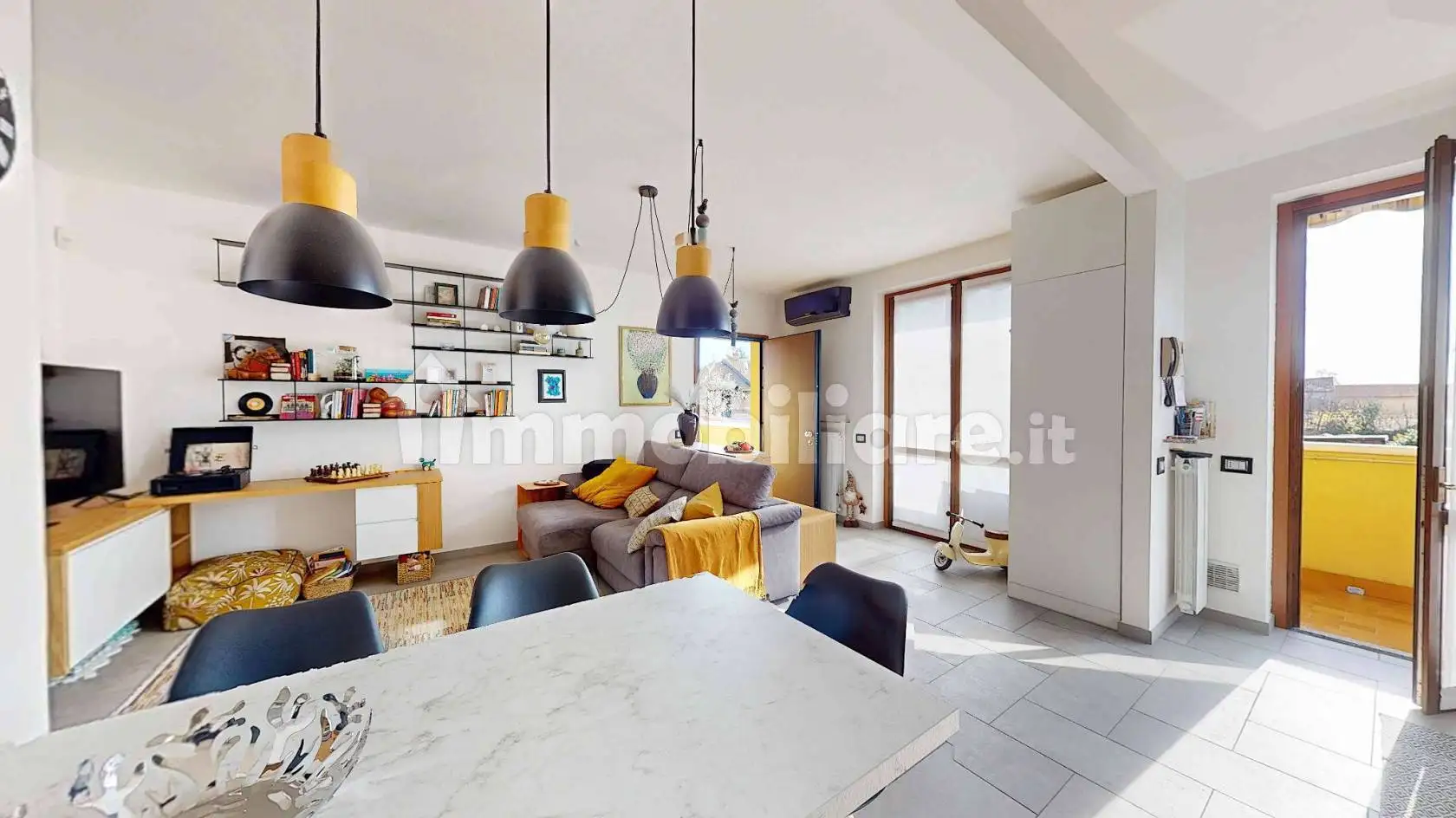 Appartamento in vendita a Lonate Ceppino