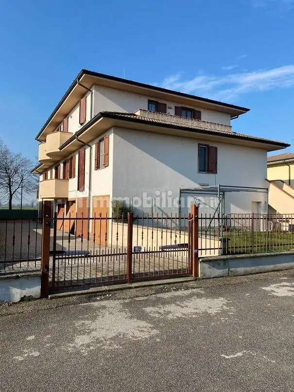 Appartamento in vendita a Dovera