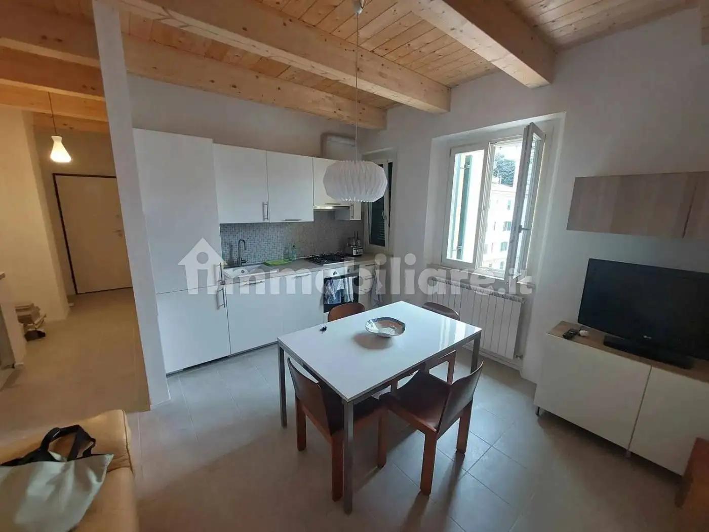 Appartamento in affitto a Ancona