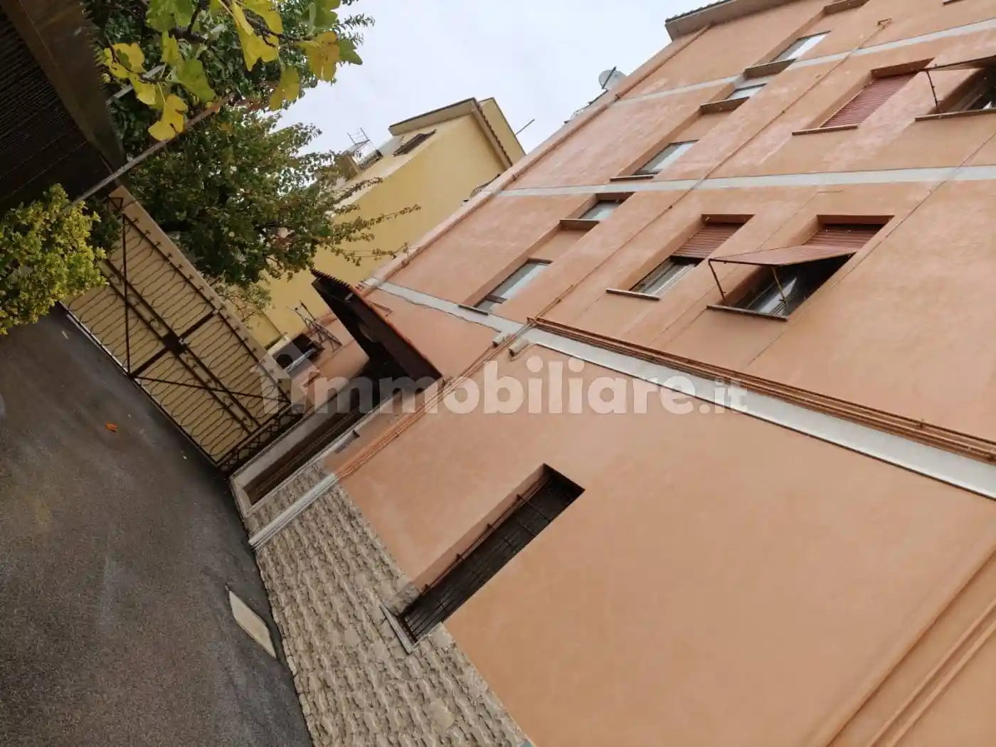 Trilocale via Varvariana 76, Giardinetti, Roma - foto 3