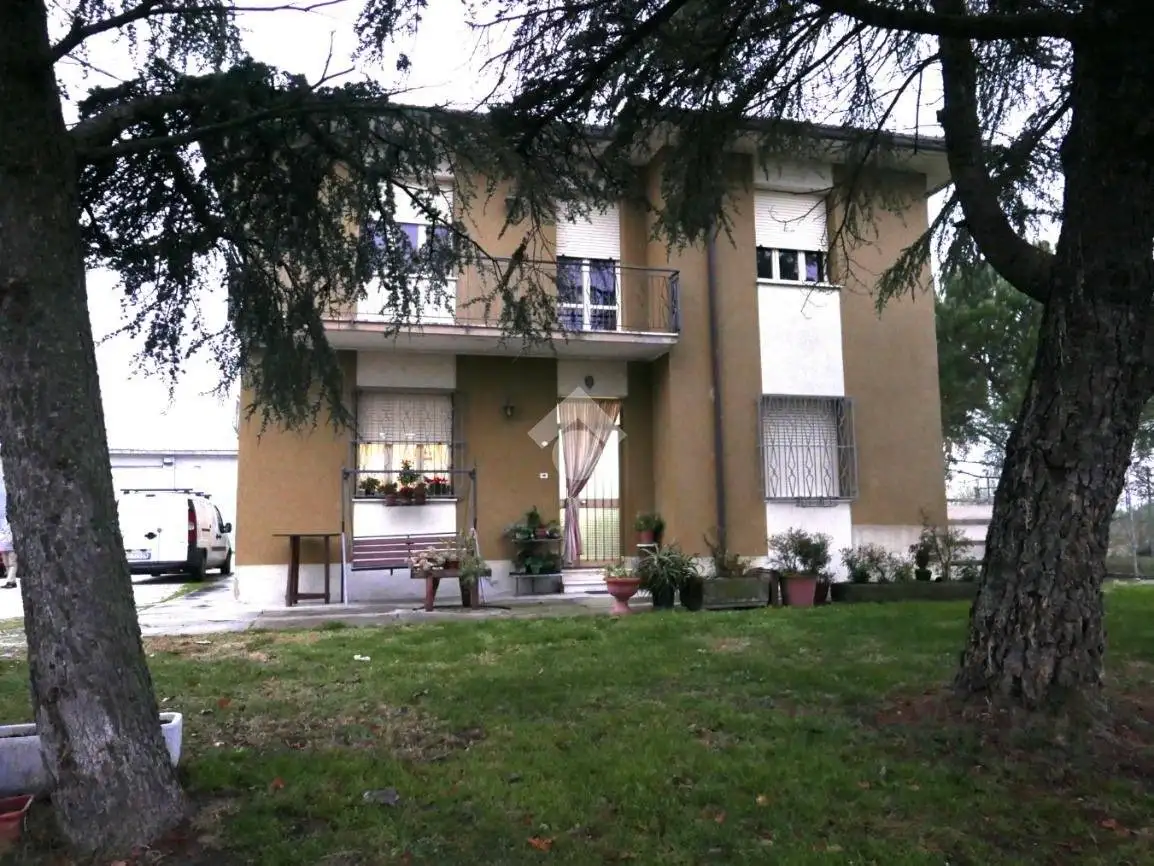 Casa indipendente in vendita a Forlì