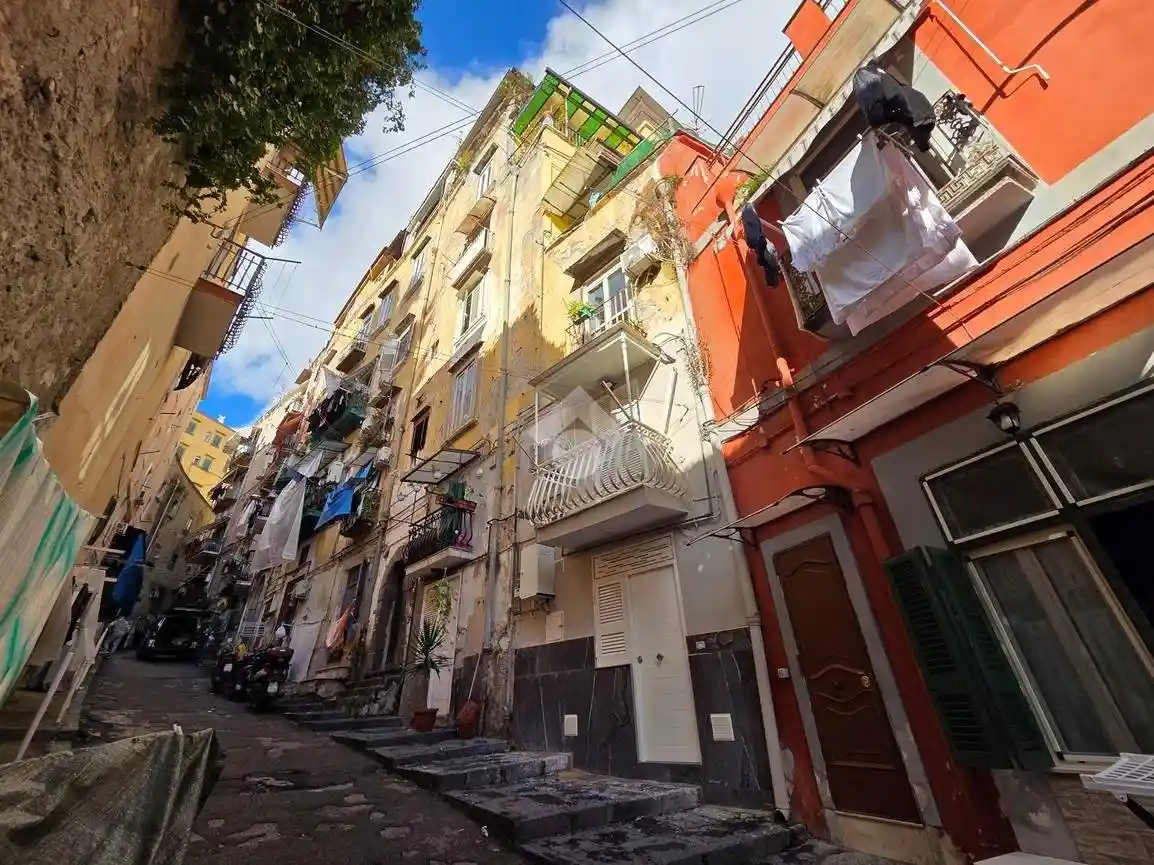 Monolocale salita Sant'Antonio Ai Monti 79, Monte Santo, Napoli - foto 2