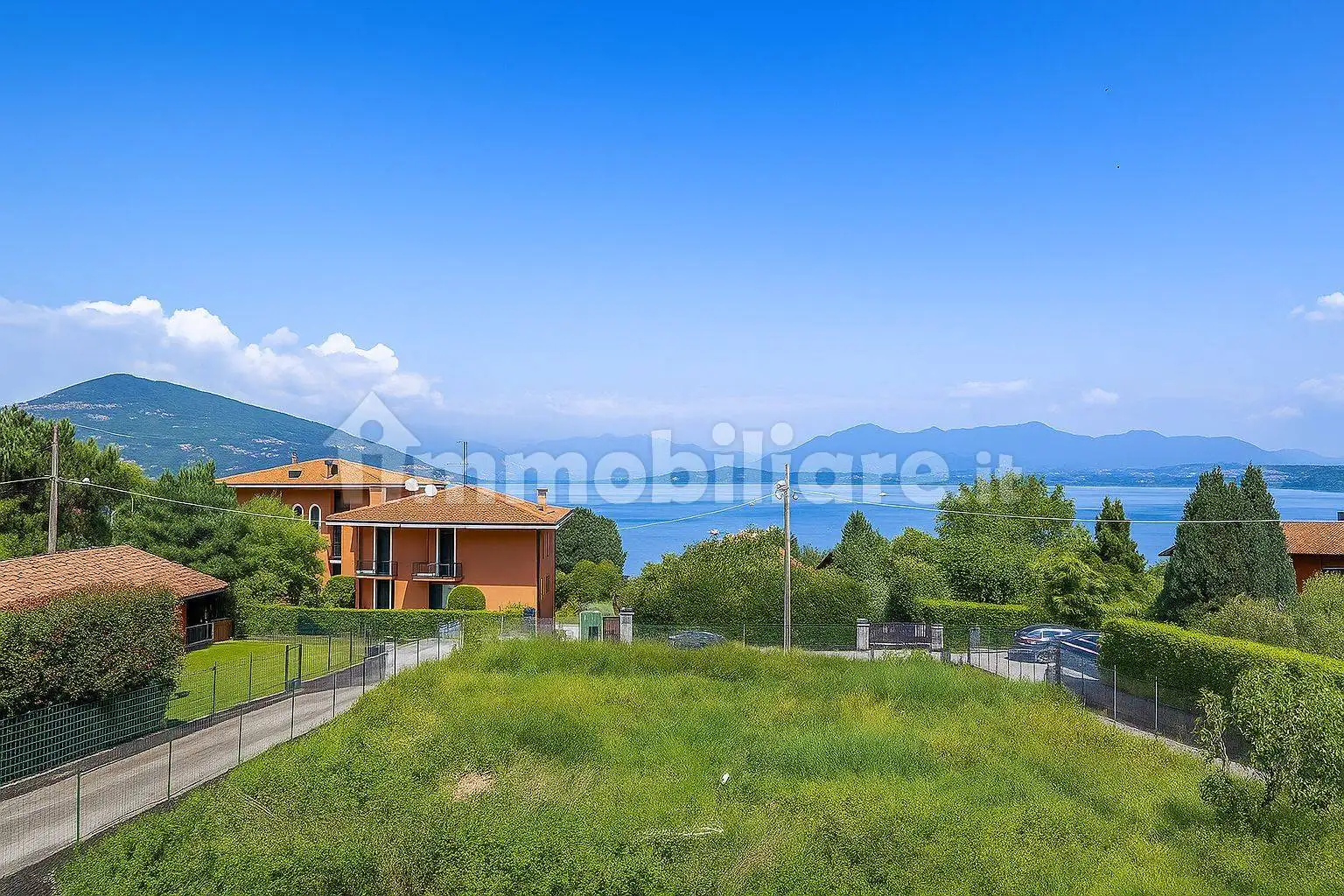 Villa in vendita a Ranco