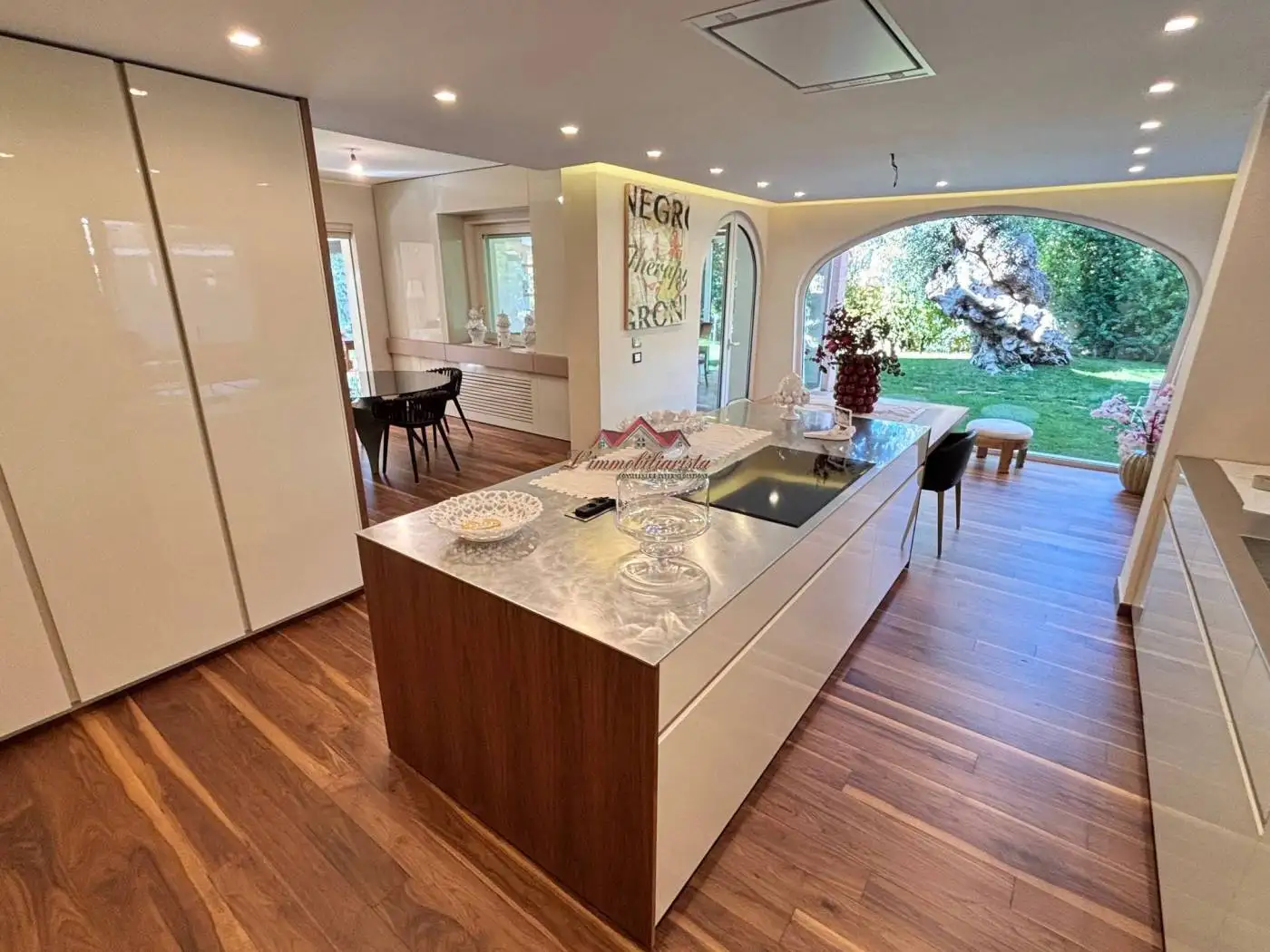 Villa bifamiliare, ottimo stato, 240 m², Casamassima - foto 2