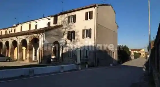 Casa indipendente all'asta piazza Finzi, Marcaria - foto 3