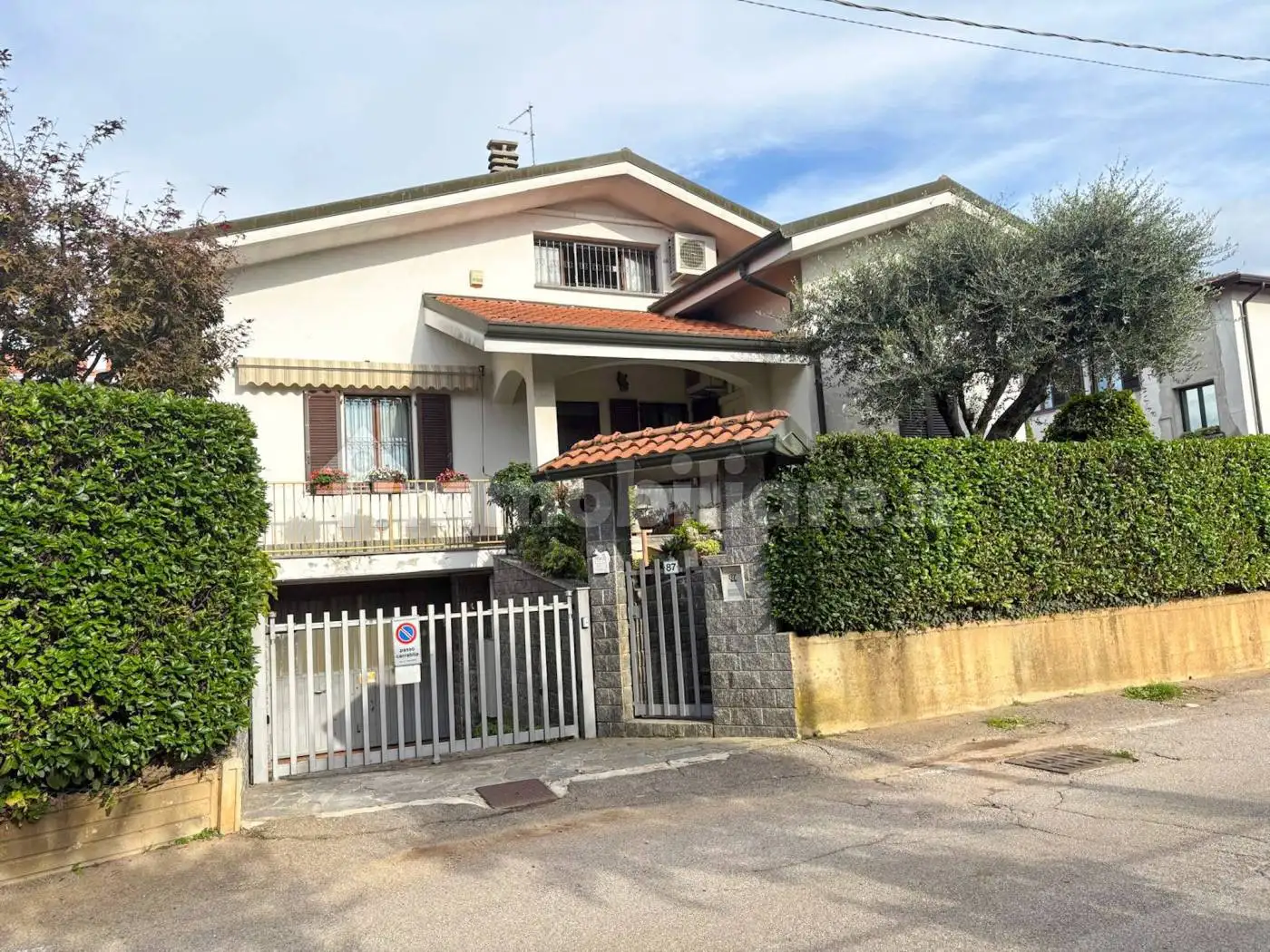 Villa in vendita a Cermenate