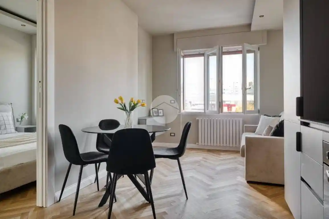 Bilocale viale Lodovico Scarampo 45, Monte Rosa - Lotto, Milano - foto 2