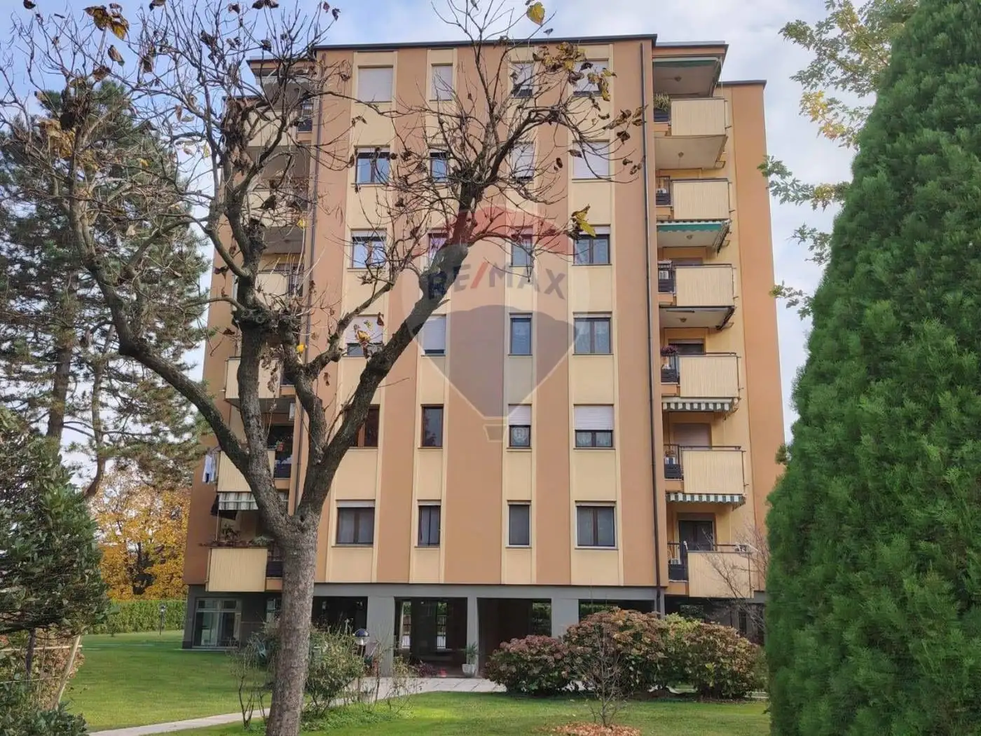 Appartamento in vendita a Rho