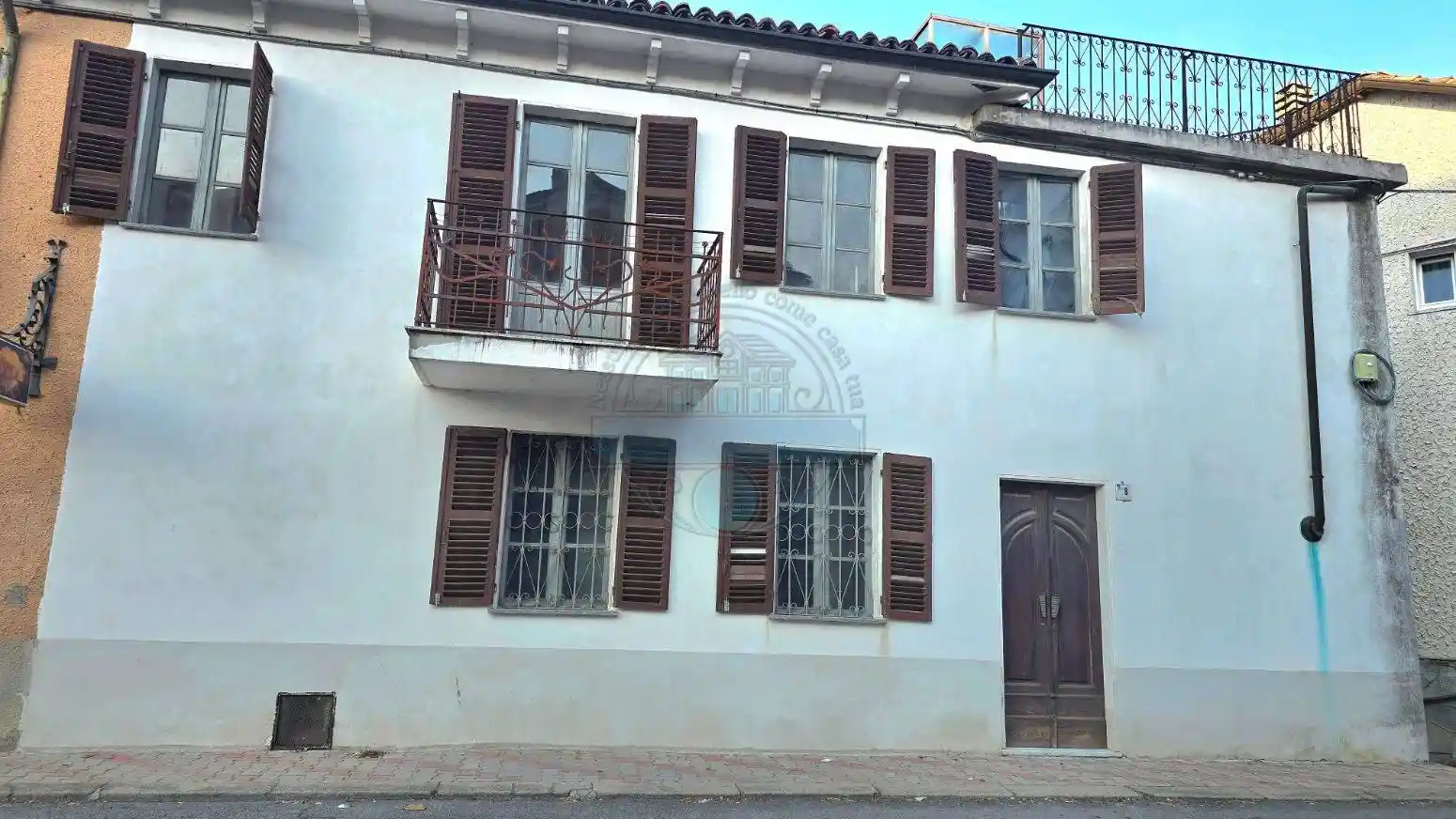 Palazzo - Edificio in vendita a Mongardino