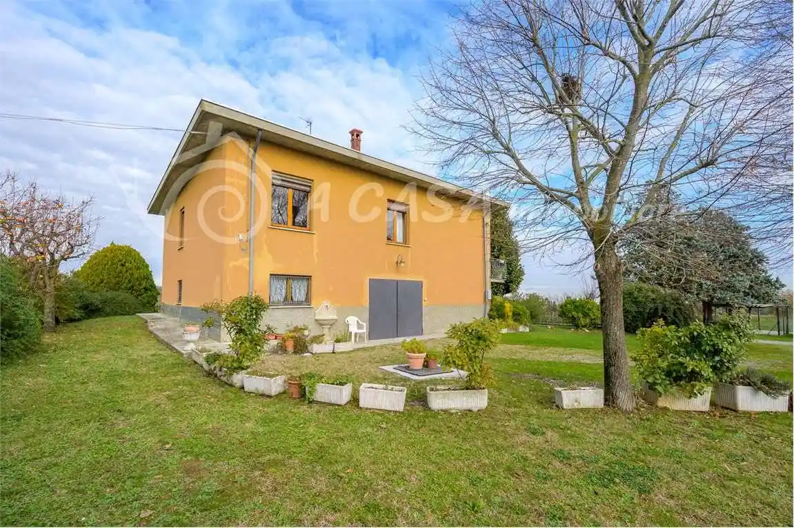 Villa in vendita a Noceto