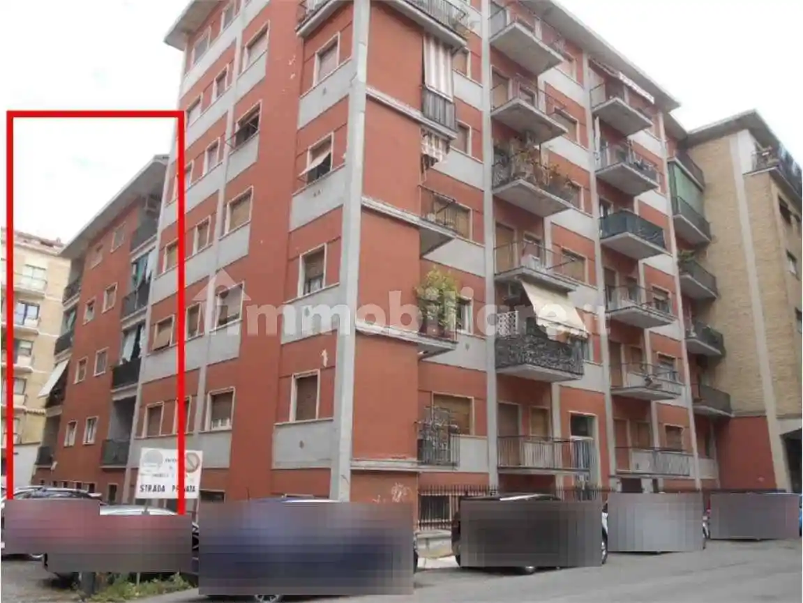 Appartamento in vendita a Piacenza