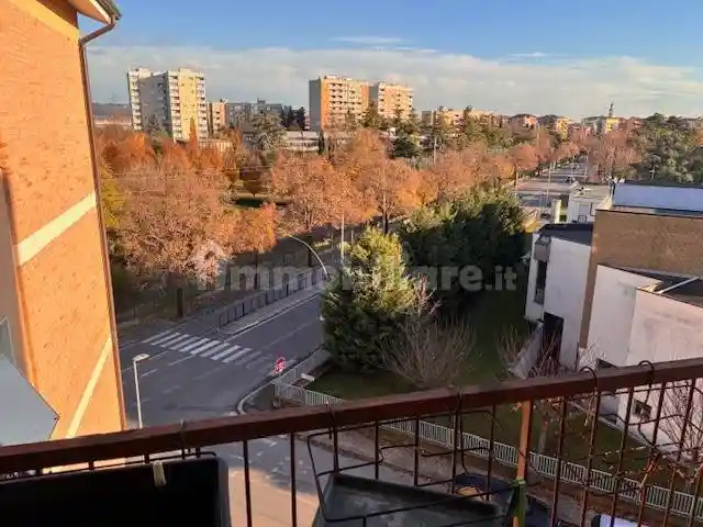 Trilocale via Girolamo Dalla Corte 22, Borgo Venezia, Verona - foto 2