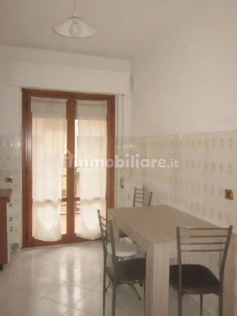 Trilocale buono stato, quarto piano, Centro, Perugia - foto 2