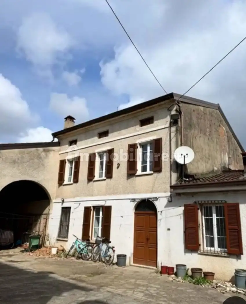 Rustico - Casale in vendita a Mariana Mantovana