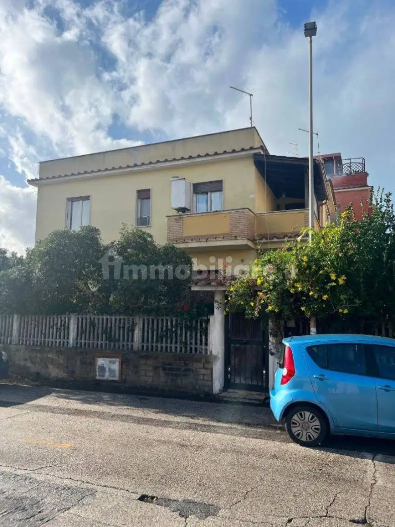 Appartamento in vendita a Fiumicino