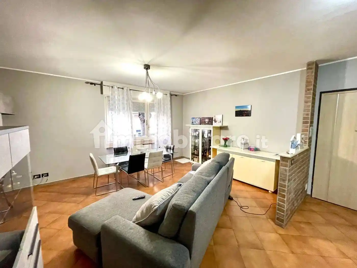 Appartamento corso Michele Coppino , 34, Centro, Alba - foto 4