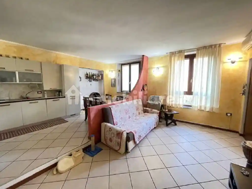 Trilocale via Breda, Centro, Castelverde - foto 2