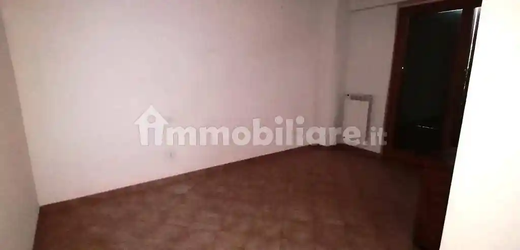 Trilocale via Giuliano Montelucci, Centro, Guidonia Montecelio - foto 2