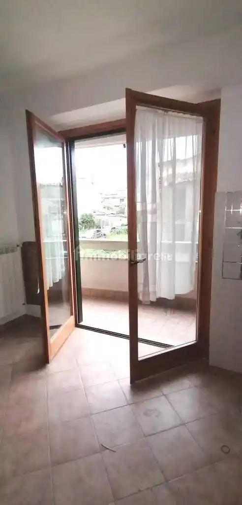 Trilocale via Giuliano Montelucci, Centro, Guidonia Montecelio - foto 5