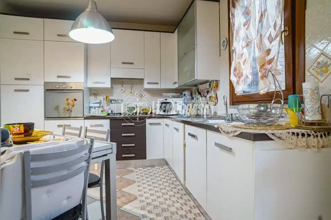 Quadrilocale via Giuseppe Poggi, Gimarra, Fano - foto 5