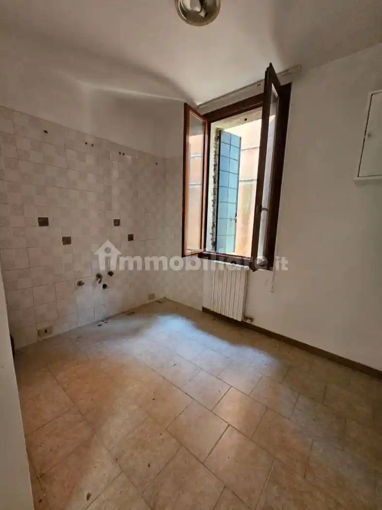 Palazzo - Edificio in Vendita - foto 5