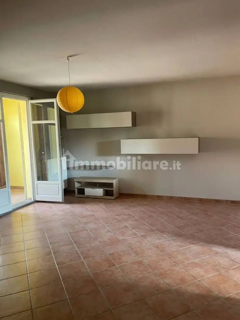 Bilocale viale Europa 1, Centro, Castelnuovo Don Bosco - foto 4