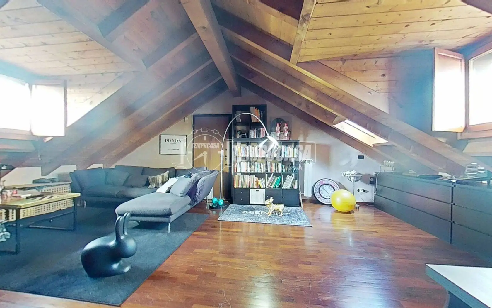 Appartamento in vendita a Biassono