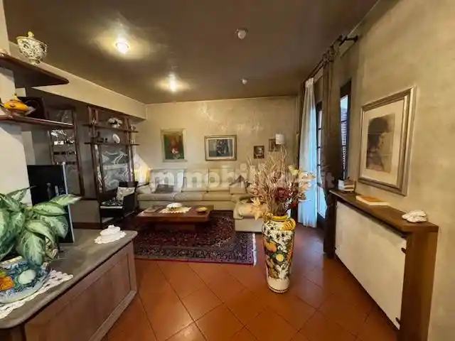 Villetta a schiera in vendita a Prato