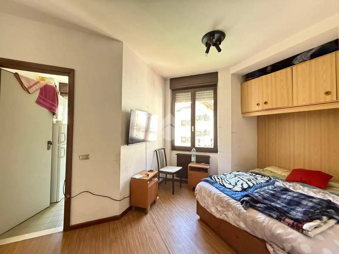 Trilocale via Ugo Silvestri 52, Centro, Malè - foto 2