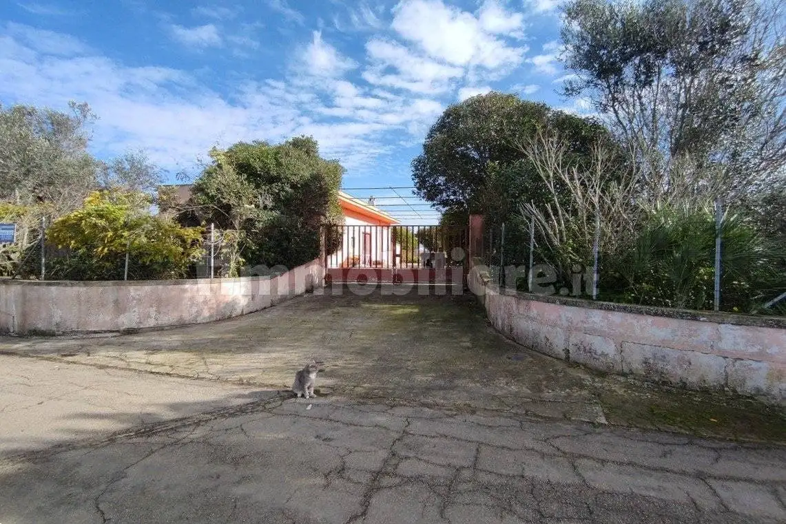 Villa in vendita a Cutrofiano