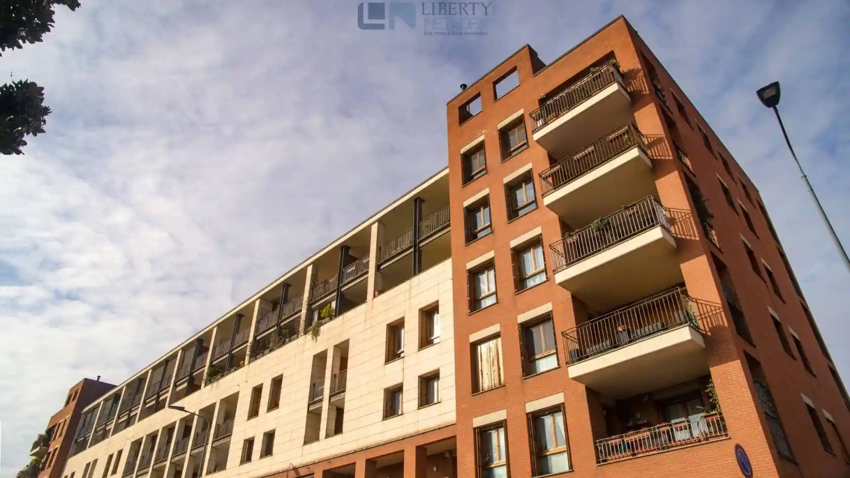 Quadrilocale via Filippo Argelati 44, Navigli - Darsena, Milano - foto 2