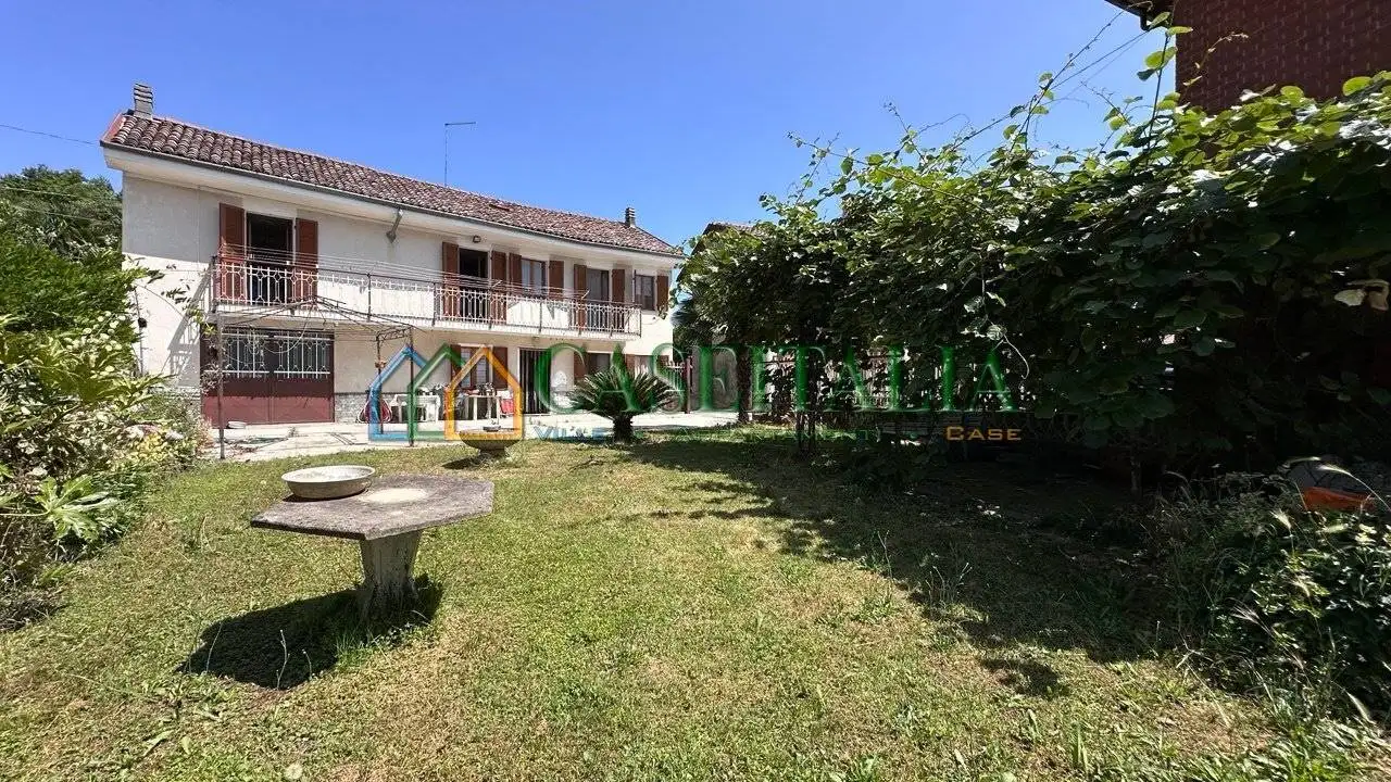 Villa in vendita a San Damiano d'Asti