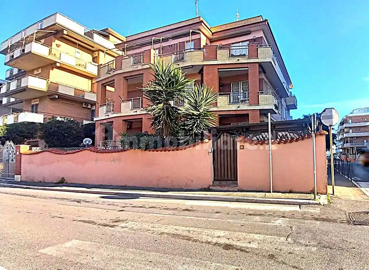 Appartamento in vendita a Pomezia