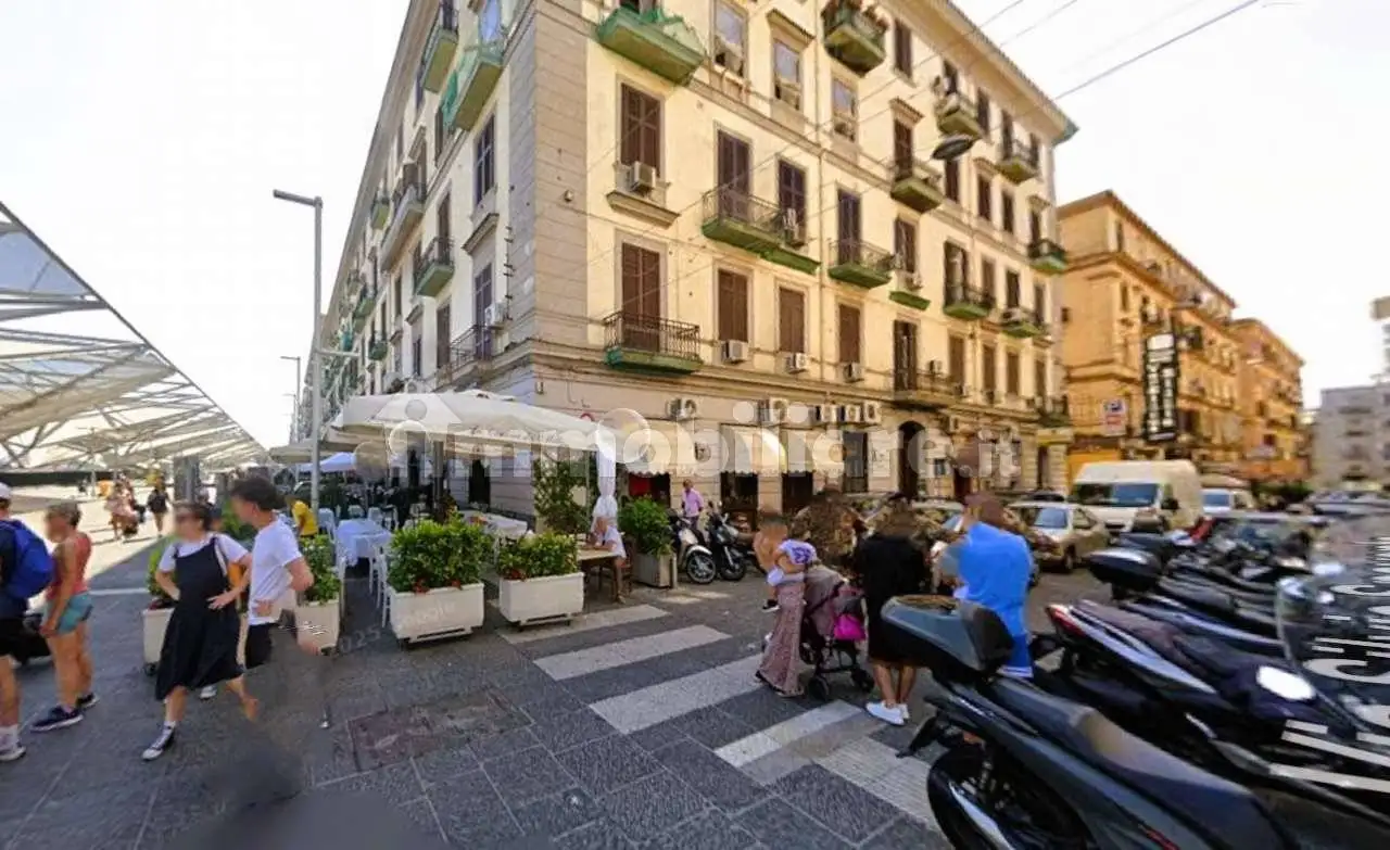 Appartamento in affitto a Napoli