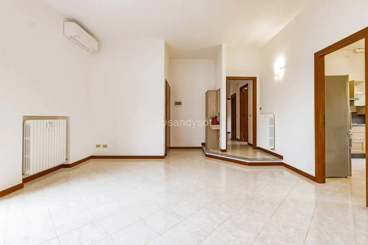 Trilocale ottimo stato, Centro, Casalpusterlengo - foto 3