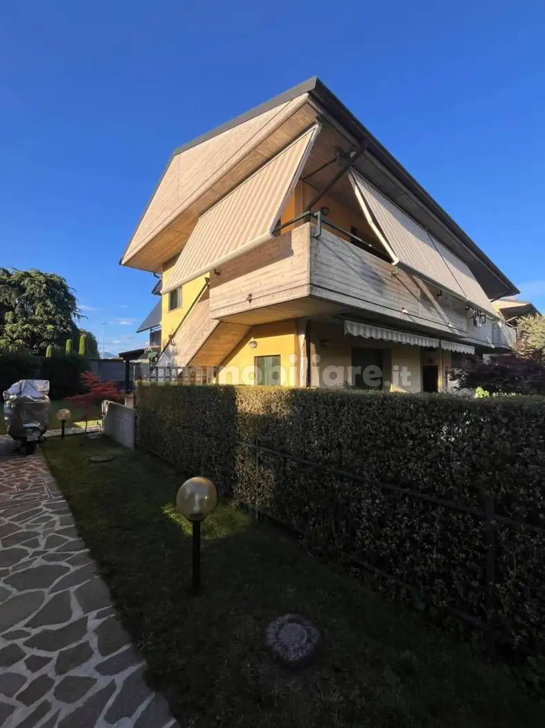 Appartamento in vendita a Seriate