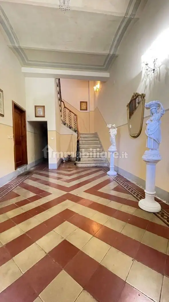 Appartamento in vendita a Arezzo