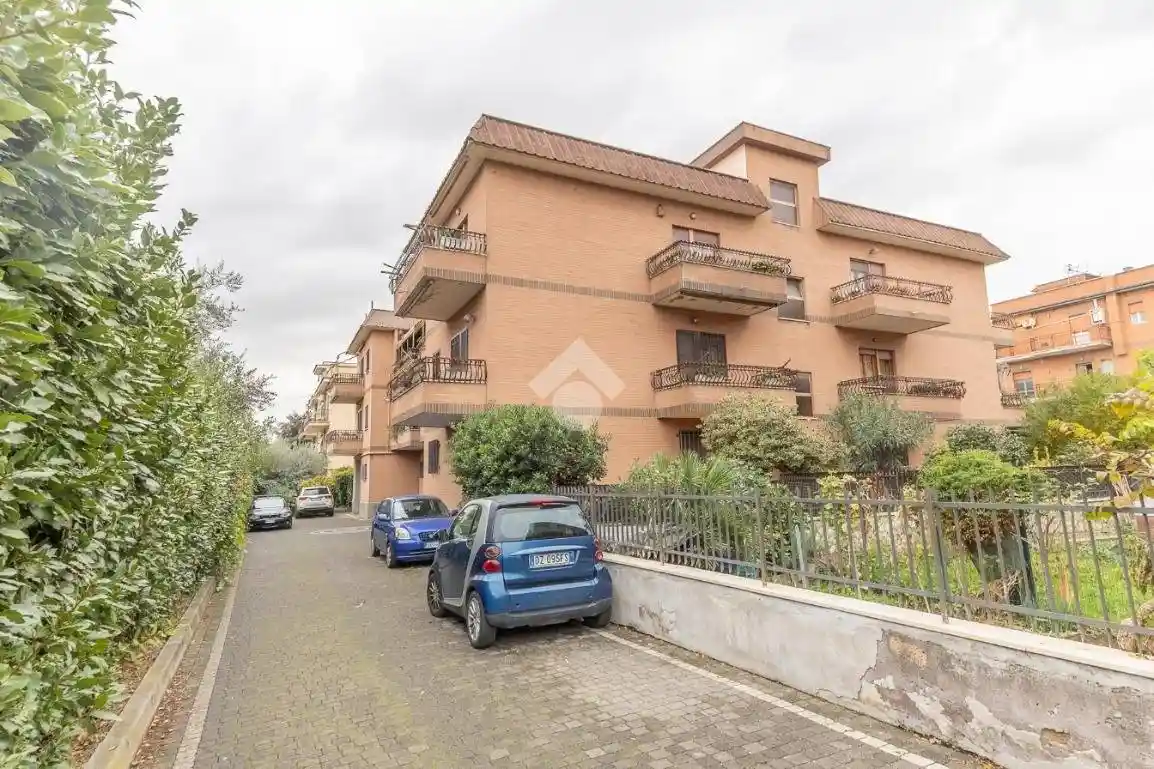 Trilocale via castropignano 31, Case Rosse, Roma - foto 3