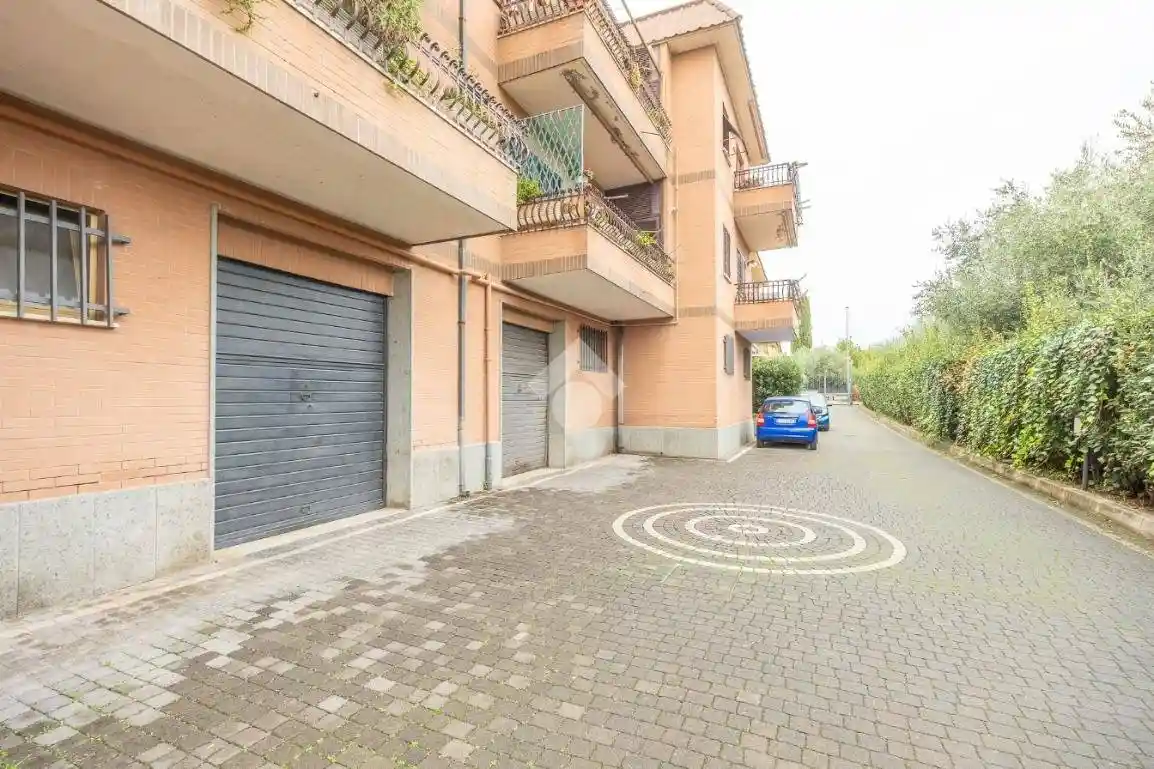 Trilocale via castropignano 31, Case Rosse, Roma - foto 5