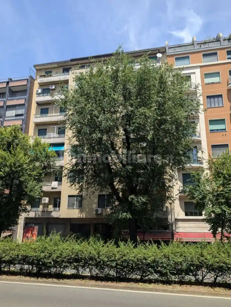 Trilocale viale Gian Galeazzo 7, Ticinese, Milano - foto 2