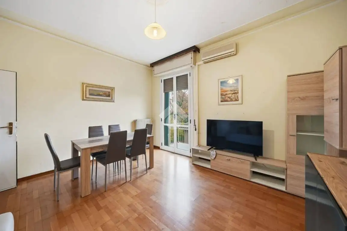 Appartamento in vendita a Modena