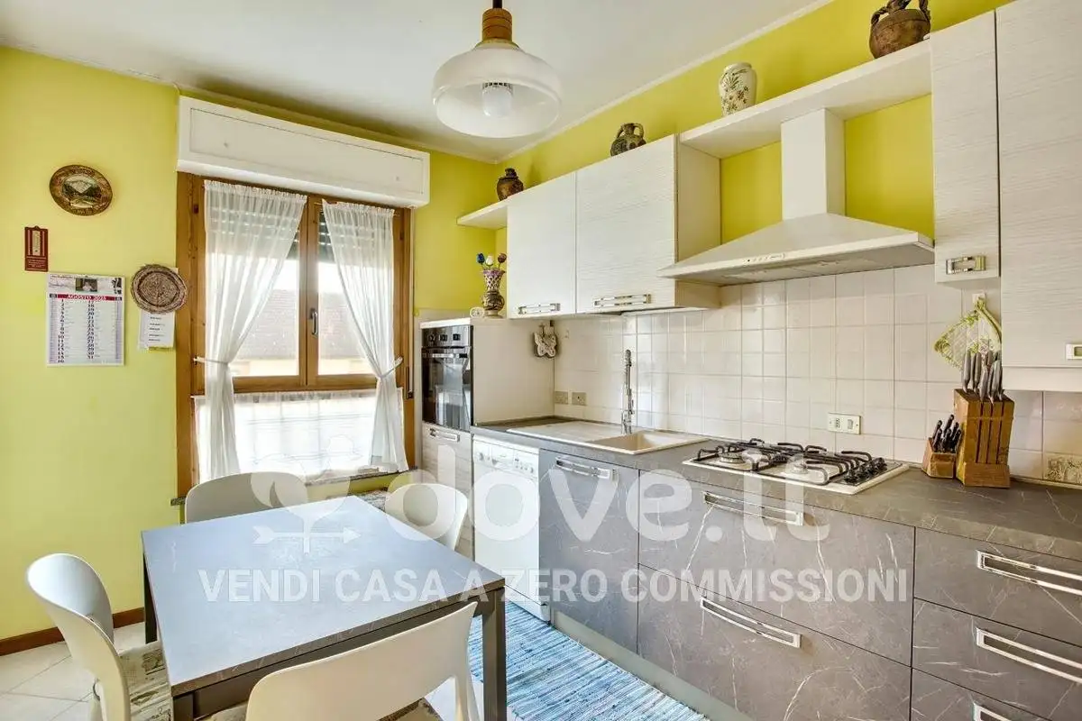 Quadrilocale via Giacomo Matteotti 74C, Barasso - foto 2