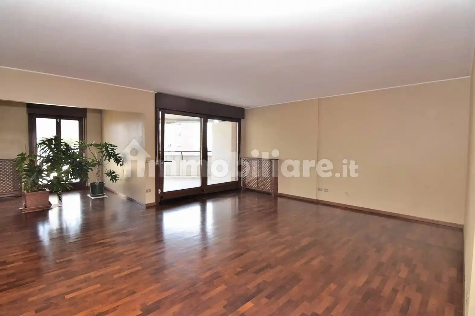 Appartamento via Raimondo Franchetti 6, Borgo Nuovo - Navigatori, Verona - foto 2