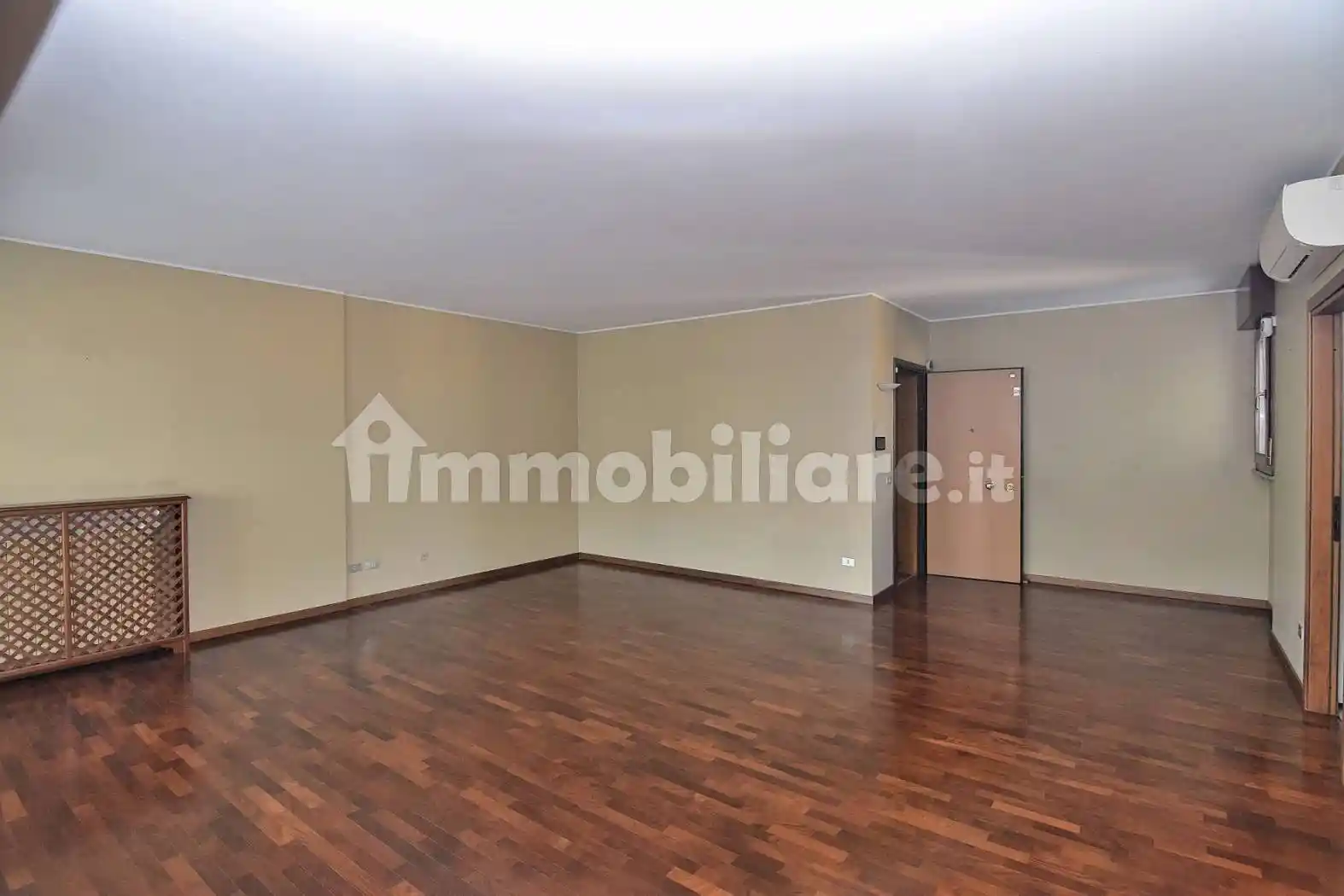 Appartamento via Raimondo Franchetti 6, Borgo Nuovo - Navigatori, Verona - foto 5