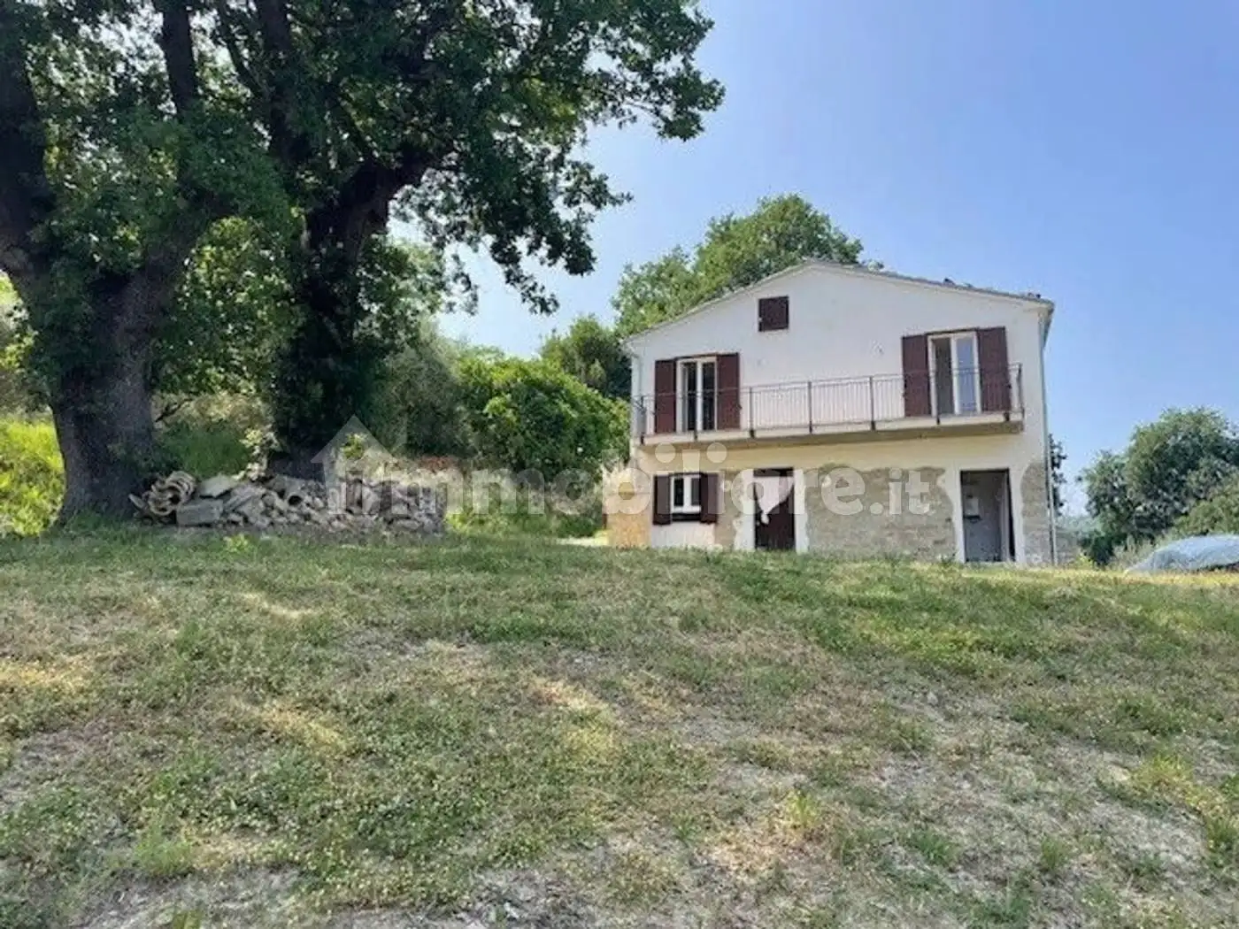 Villa in vendita a Castiglione Messer Raimondo