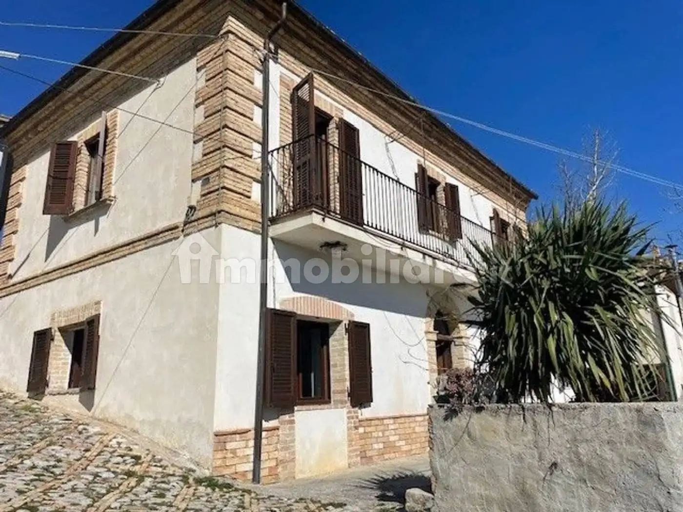 Villa in vendita a Vicoli