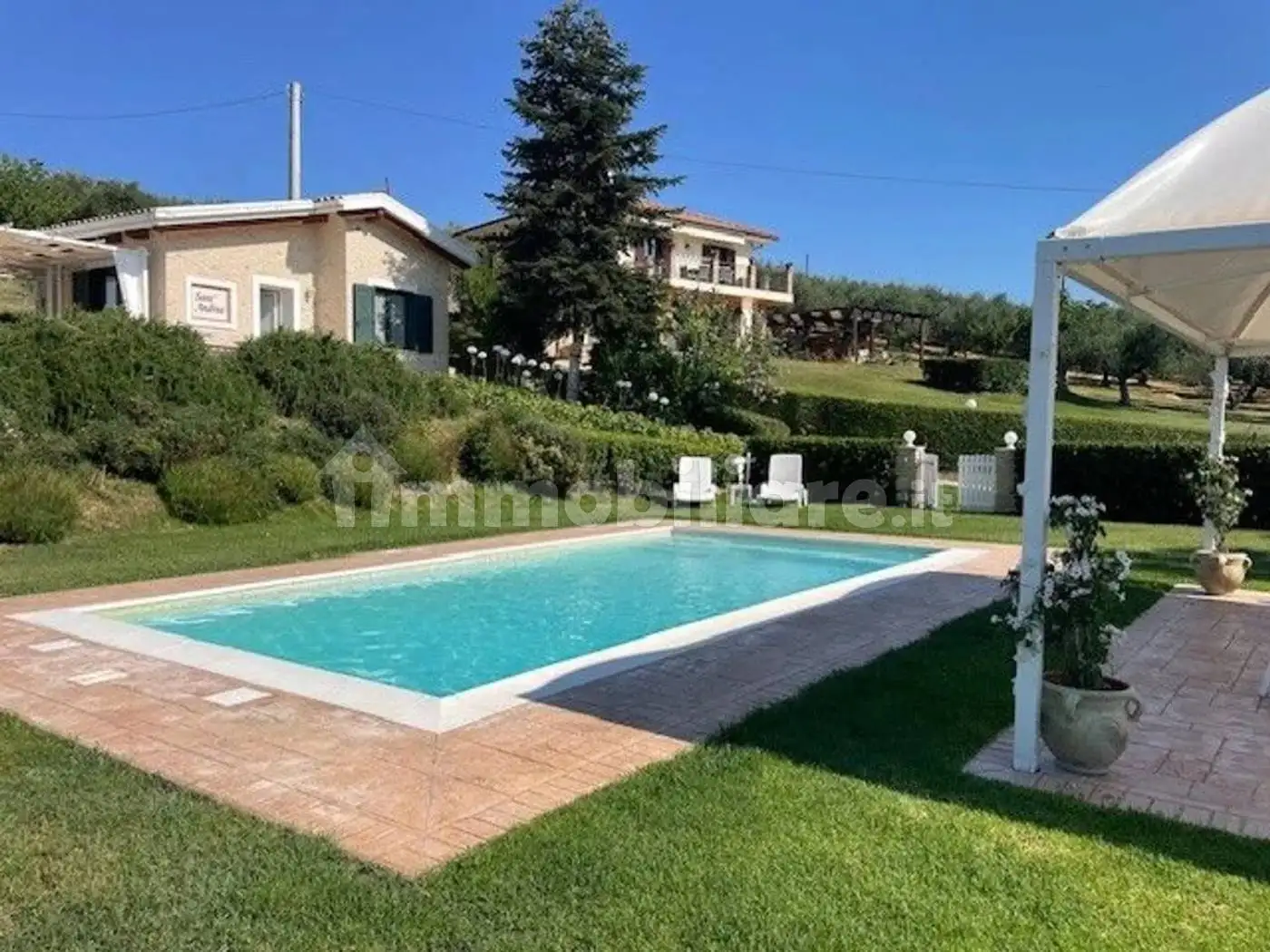 Villa in vendita a Città Sant'Angelo